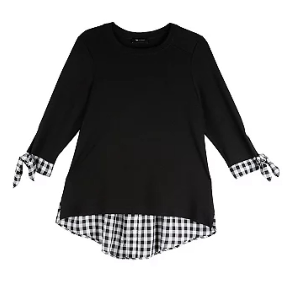 NWT knot sleeve top